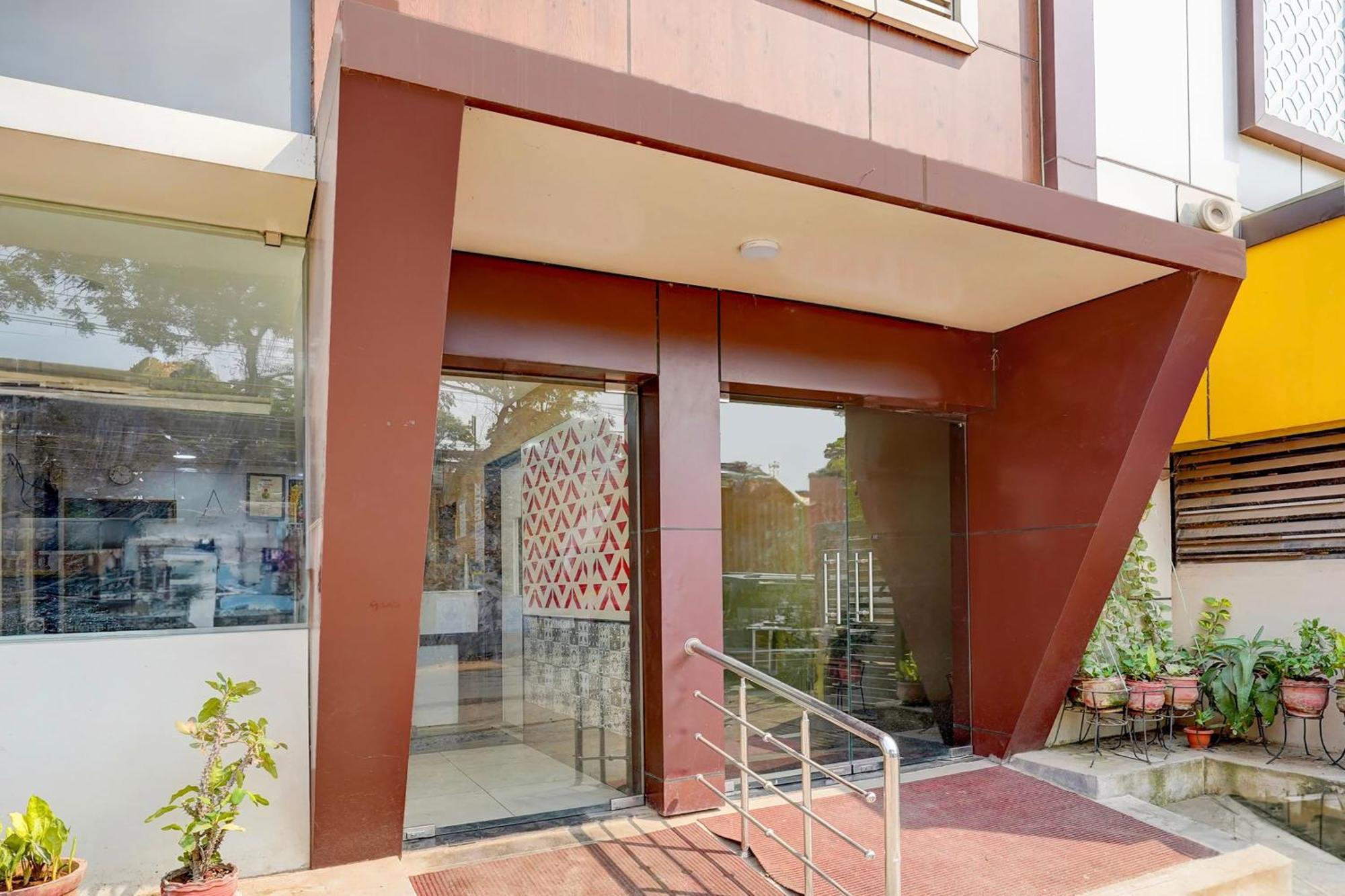 Super Hotel O Perungalathur Near Bus Stand 钦奈 外观 照片