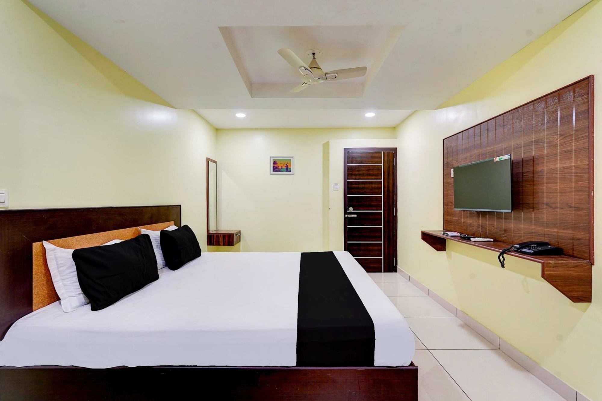 Super Hotel O Perungalathur Near Bus Stand 钦奈 外观 照片