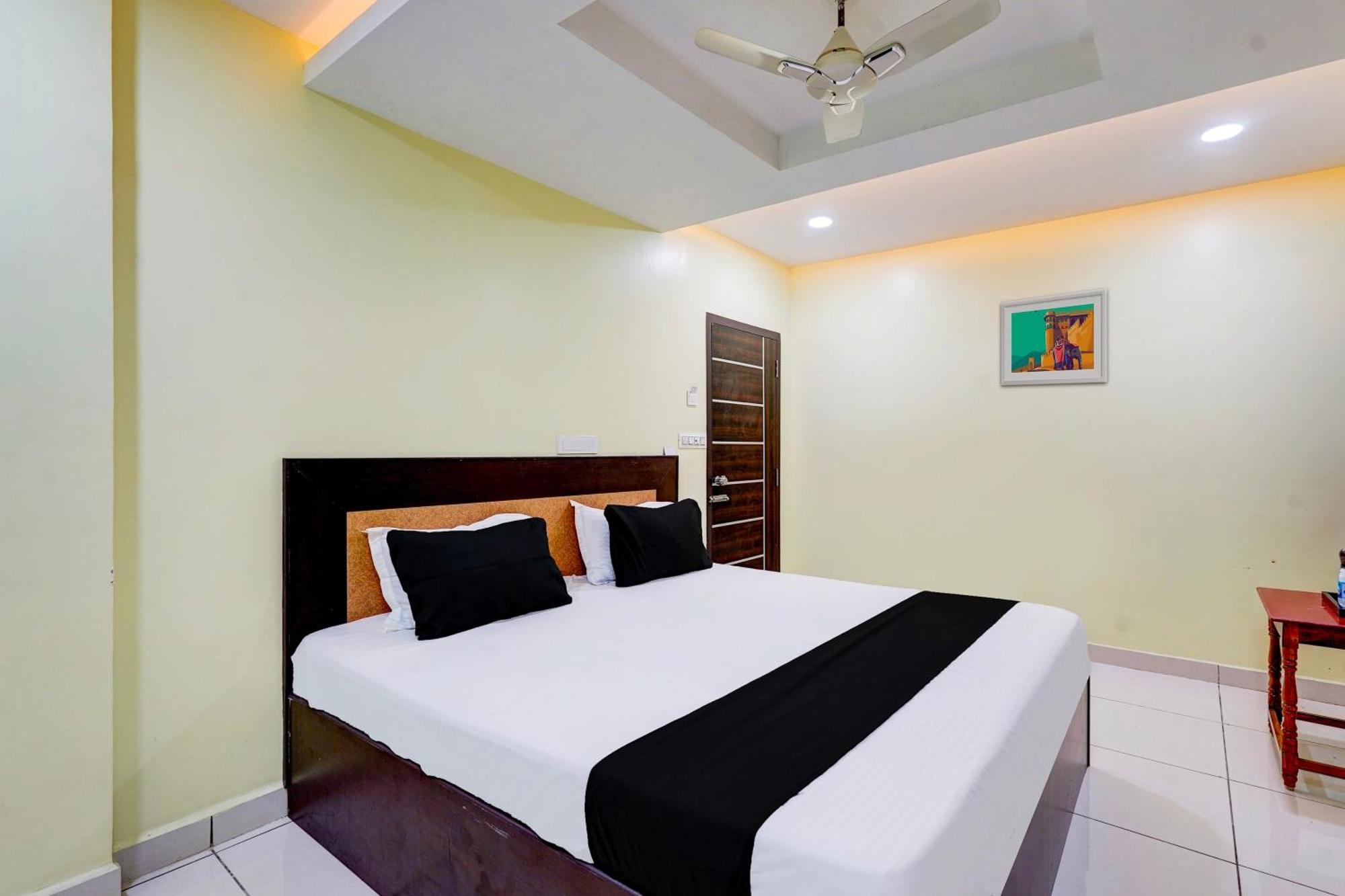 Super Hotel O Perungalathur Near Bus Stand 钦奈 外观 照片